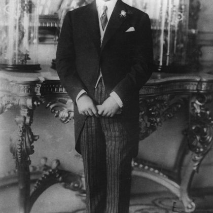 KING AMANULLAH KHAN OF AFGHANISTAN( 1919 -1929).HE LEFT AFGHANISTAN AND LIVED IN EXILE IN SWITZERLAND.