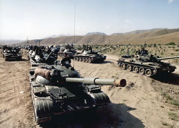 SOVIET INVASION OF AFGHANISTAN IN (1979 - 1989),THE AFGHAN MUJAHIDEEN FOUGHT AGAINST THE SOVIET ARMY.